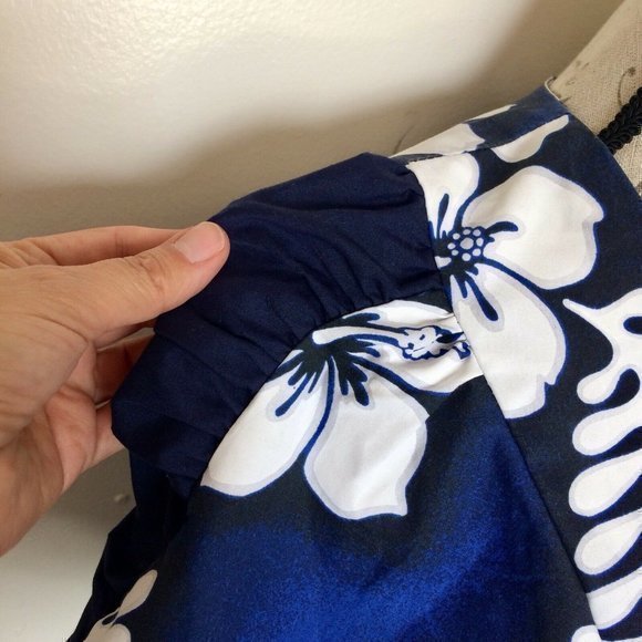 Jane M Hawaii Vintage Muumuu Dress - Picture 7 of 12